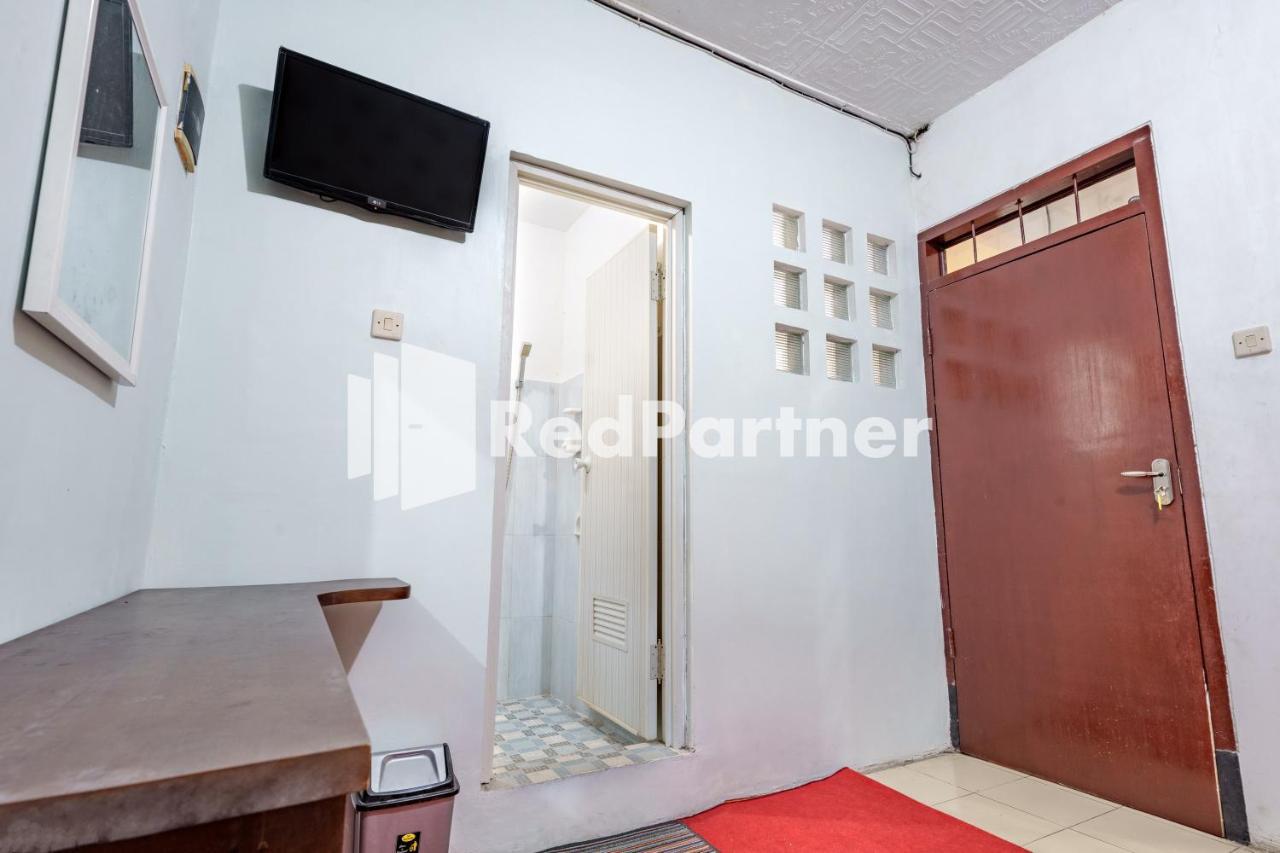 Nafisa Homestay Syariah Near Jatim Park 3 Batu Mitra Reddoorz Malang Esterno foto